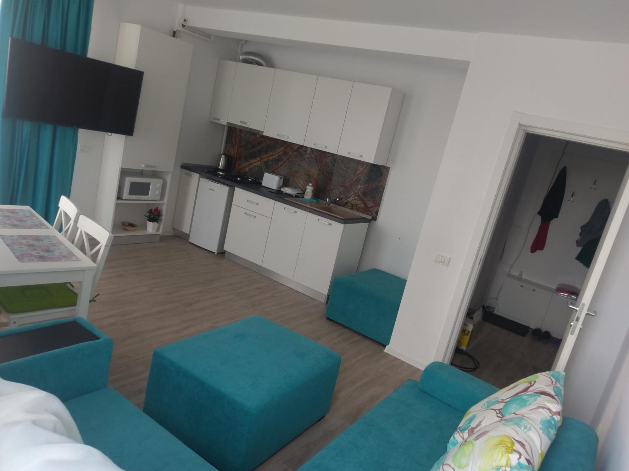 Apartamentul Turcoaz Apartment *
